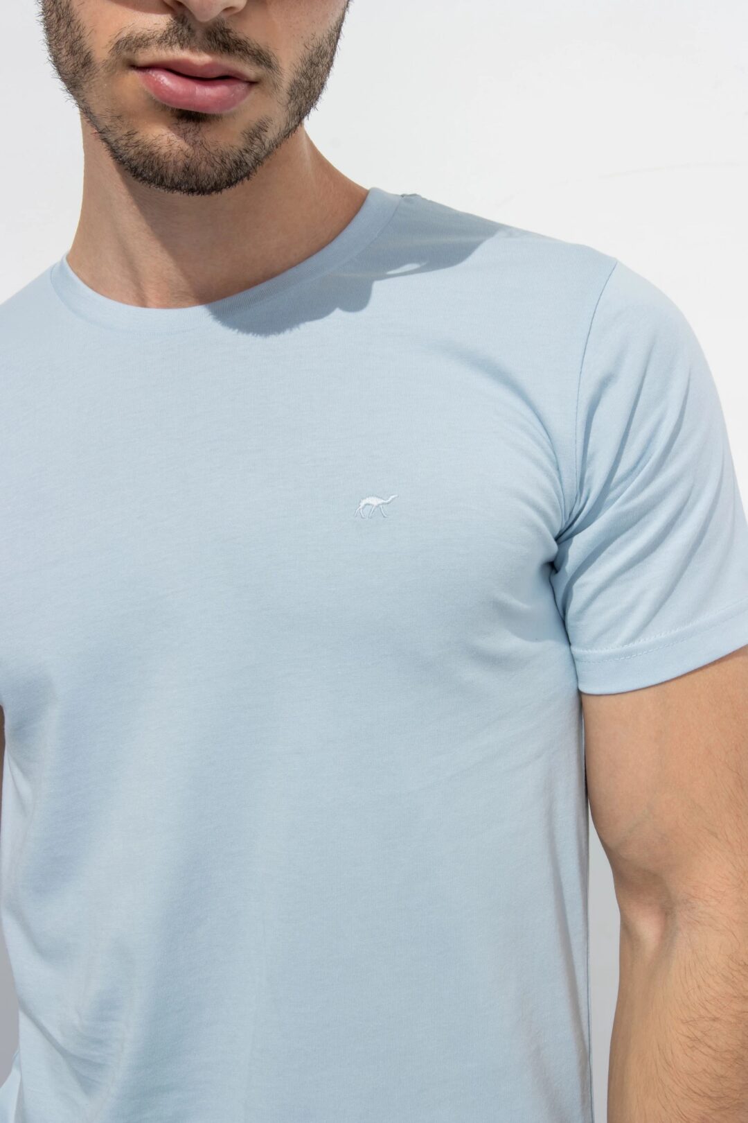 U neck T-shirt